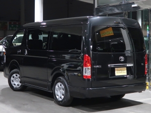 ハイエースワゴン１０人乗り　車中泊できる街乗り仕様車