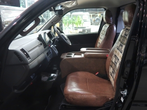 ハイエースバンハイエースバン　