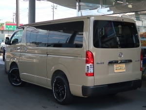 ハイエースバン新車ハイエース　スーパーGL　丸目カスタム