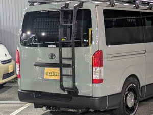 ハイエースバンディーゼル4WD　6X3アーバンカーキ