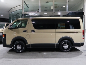 ハイエースバン新車ハイエース　スーパーGL　丸目カスタム