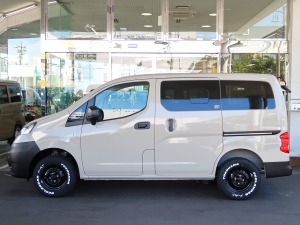 新車ベネットカスタムコンプリート