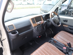 タウンエース新車コンプリート　MONOBOX