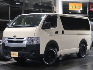 ハイエースバン９型ハイエース