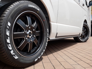 ハイエースバン4型　50th　S-GL　4WD　ディーゼル