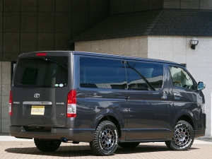 ハイエースバン4型　50th　S-GL　4WD　ディーゼル