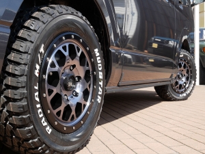 ハイエースバン4型　50th　S-GL　4WD　ディーゼル