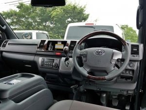 ハイエースバン4型　50th　S-GL　4WD　ディーゼル