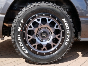 ハイエースバン4型　50th　S-GL　4WD　ディーゼル