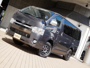 ハイエースバン4型　50th　S-GL　4WD　ディーゼル