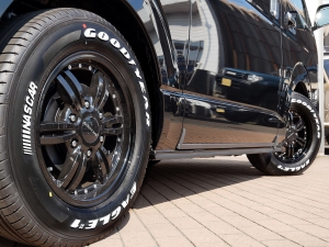 ハイエースバン4型　ダークプライム2　S-GL　4WD　ディーゼル