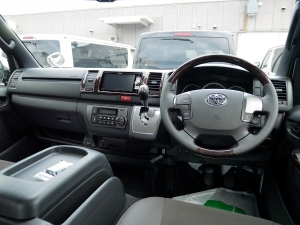 ハイエースバンS-GL　50thLtd.　4WD　8人乗り