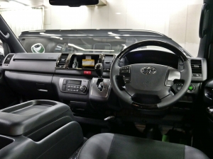 ハイエースバン4型　S-GL　4WD　ディーゼル