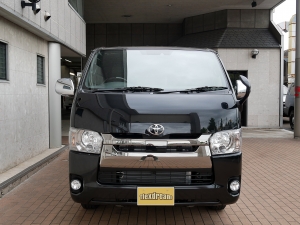 ハイエースバン4型　S-GL　4WD　ディーゼル