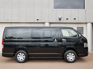 ハイエースバン4型　S-GL　4WD　ディーゼル