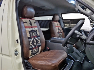 ハイエースバン新車：ハイエースバン４ＷＤ