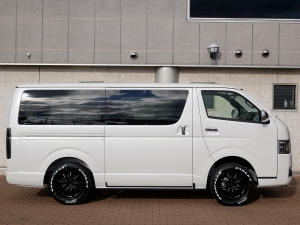 ハイエースバン4型　S-GL　4WD　ディーゼル