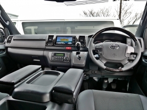 ハイエースバン4型　S-GL　4WD　ディーゼル