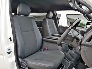 ハイエースバン4型　S-GL　4WD　ディーゼル