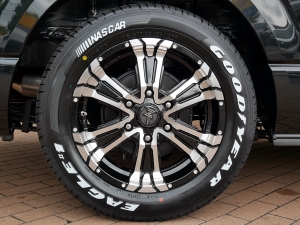 ハイエースバン4型　S-GL　4WD　ディーゼル