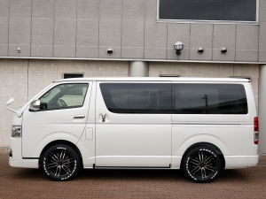 ハイエースバン4型　S-GL　4WD　ディーゼル
