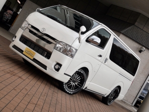 ハイエースバン4型　S-GL　4WD　ディーゼル