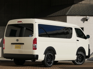ハイエースワゴン新車：ハイエースワゴン４ＷＤ
