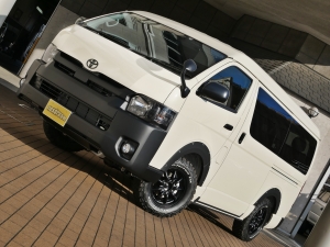 ハイエースワゴン新車：ハイエースワゴン４ＷＤ