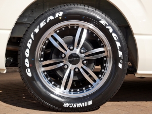 ハイエースワゴンワゴン　4WD　車中泊コンプリート