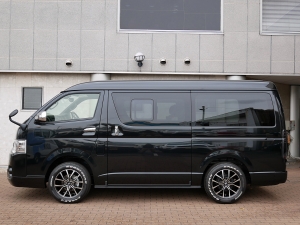 ハイエースバンS-GL　ダークプライム2　ワイド　4WD