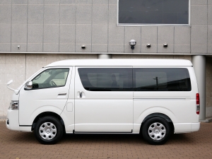 ハイエースバンS-GL　ダークプライム2　ワイド　4WD