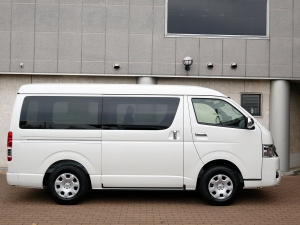 ハイエースバンS-GL　ダークプライム2　ワイド　4WD