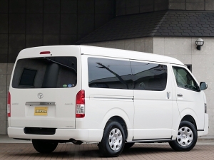 ハイエースバンS-GL　ダークプライム2　ワイド　4WD