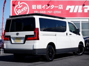 ハイエースワゴンプレミアム 6人乗り 高級ワゴン　ハイエース300系