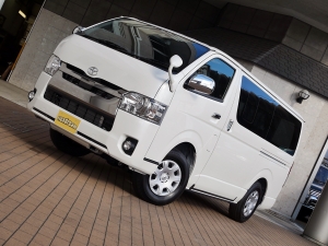 ハイエースバン4型　S-GL　4WD　ディーゼル