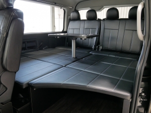 ハイエースワゴン車中泊　ピクニック　ハイエース