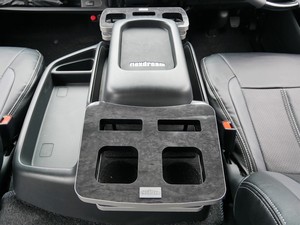 ハイエースワゴン新車アウトレット4型ハイエースワゴン4WD車中泊コンプリート