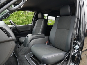 ハイエースバン一部改良型　新型ハイエース　即納車