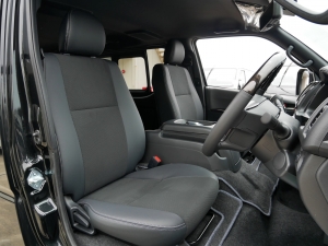 ハイエースバン一部改良型　新型ハイエース　即納車