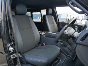 ハイエースバン新車アウトレット新車コンプリート　即納車　丸目ハイエース