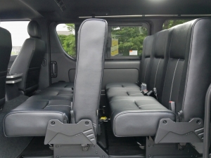 ハイエースバン新車アウトレット新車コンプリート　即納車　丸目ハイエース