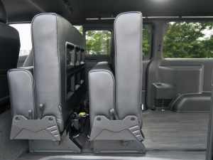 ハイエースバン新車アウトレット新車コンプリート　即納車　丸目ハイエース