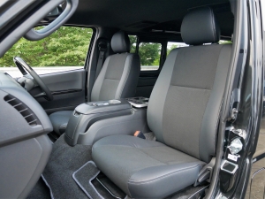 ハイエースバン新車アウトレット新車コンプリート　即納車　丸目ハイエース