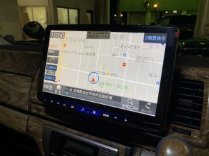 ハイエースバン特設カラー：ライトイエロー 一部改良モデル