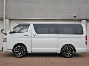 ハイエースバン一部改良後 安全装備追加 特別仕様車