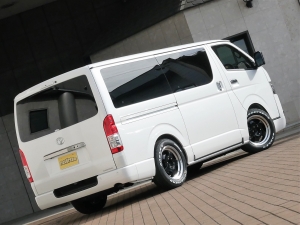 ハイエースバン一部改良後 安全装備追加 特別仕様車