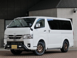 ハイエースバンフローリングフロア　上げ系　 特別仕様車