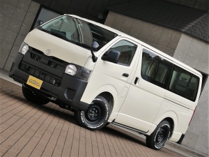 ハイエースバンDX　4WD　ディーゼル