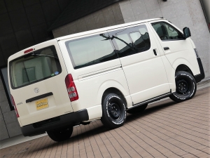 ハイエースバンDX　4WD　ディーゼル