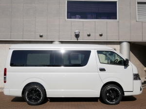 ハイエースワゴン新車アウトレット１０人乗り　新車カスタム